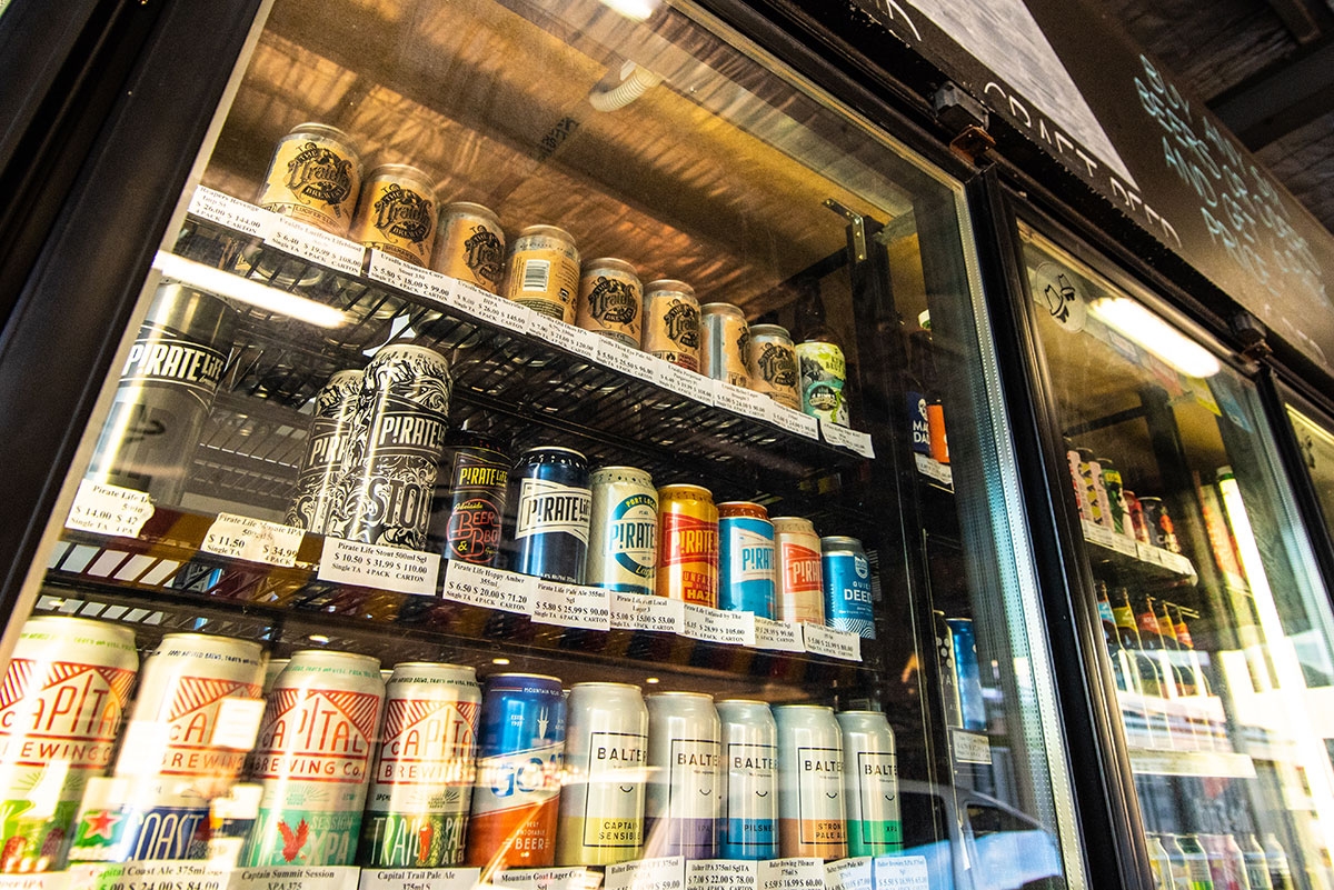 Adelaide Bottle Shop Booze Brothers at The Mile End