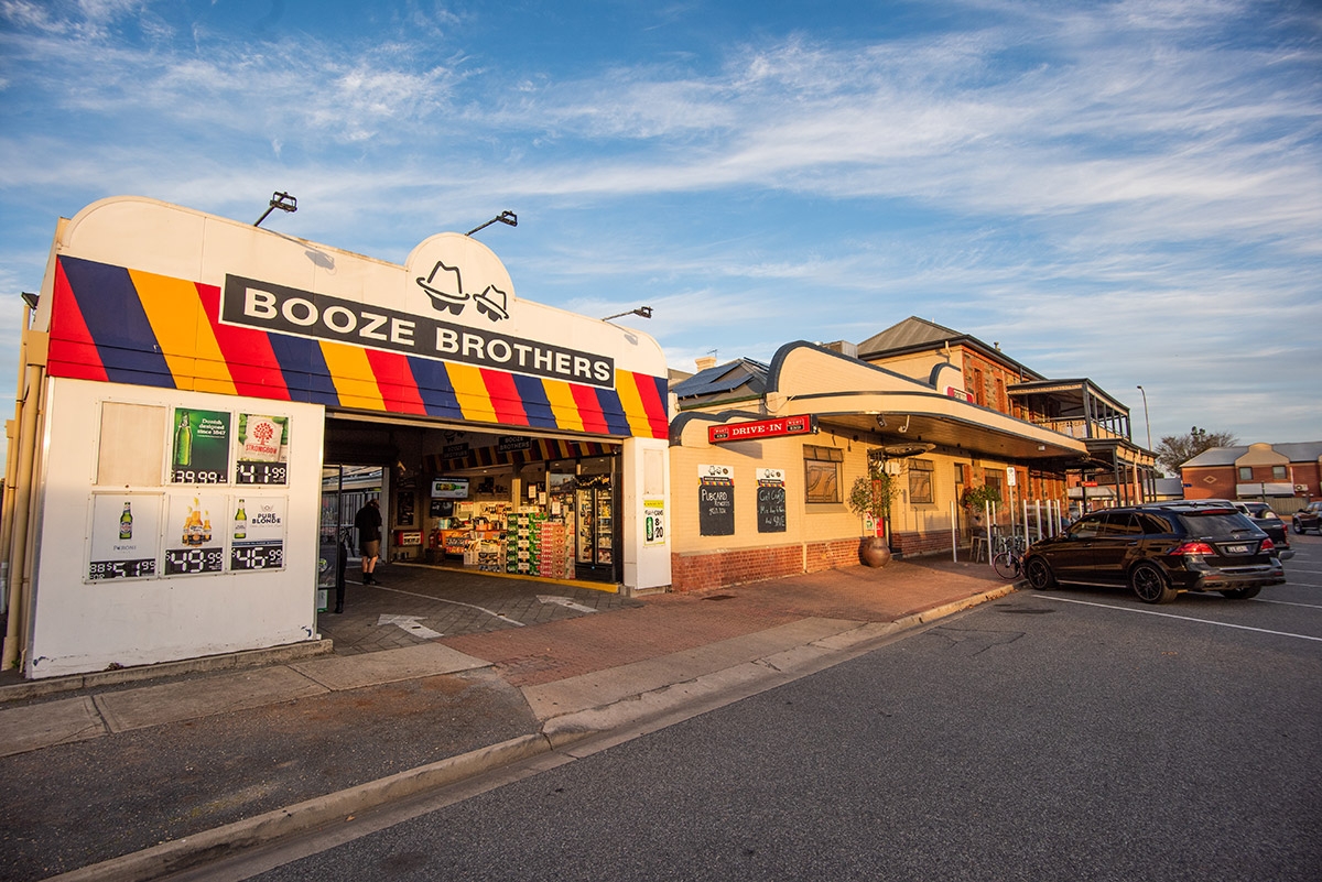 Adelaide Bottle Shop Booze Brothers at The Mile End